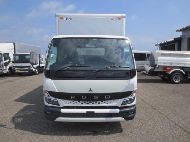 Mitsubishi Fuso Canter 6