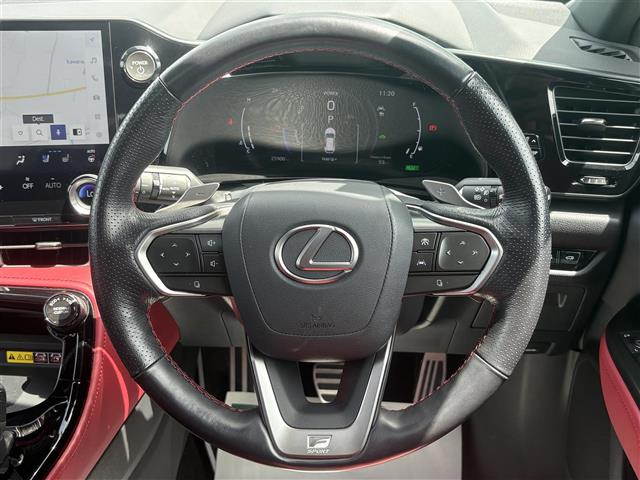 Lexus NX 9