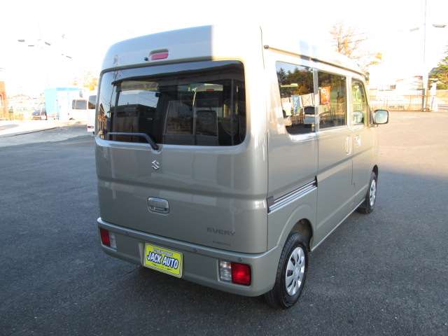 Suzuki Every 2