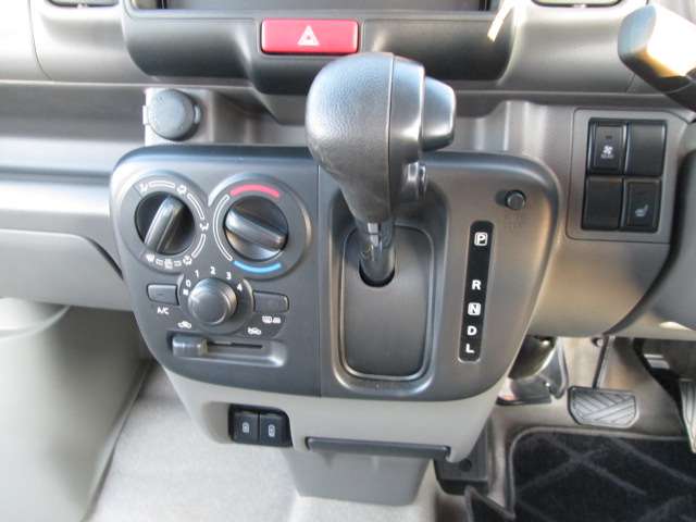 Suzuki Every 9