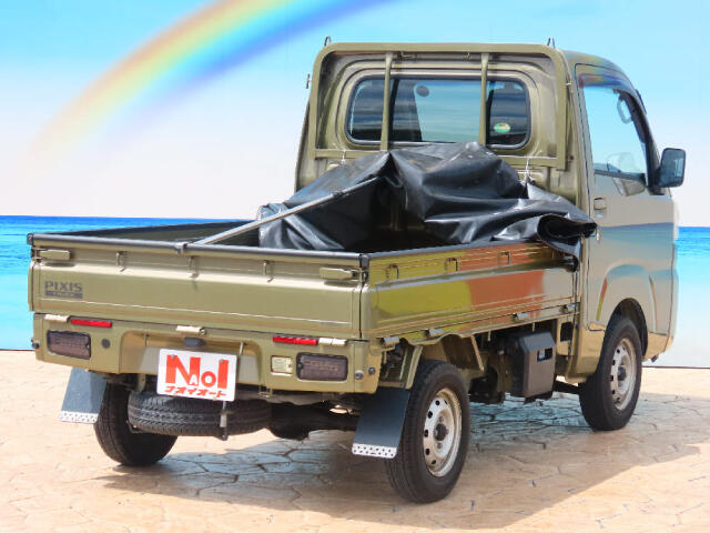 Toyota Pixis Truck 8