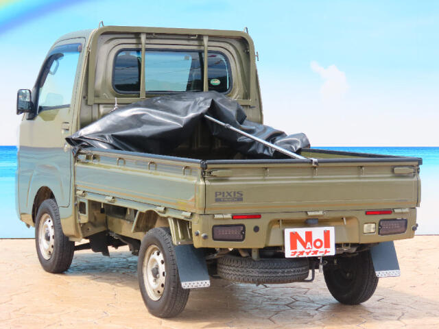 Toyota Pixis Truck 10