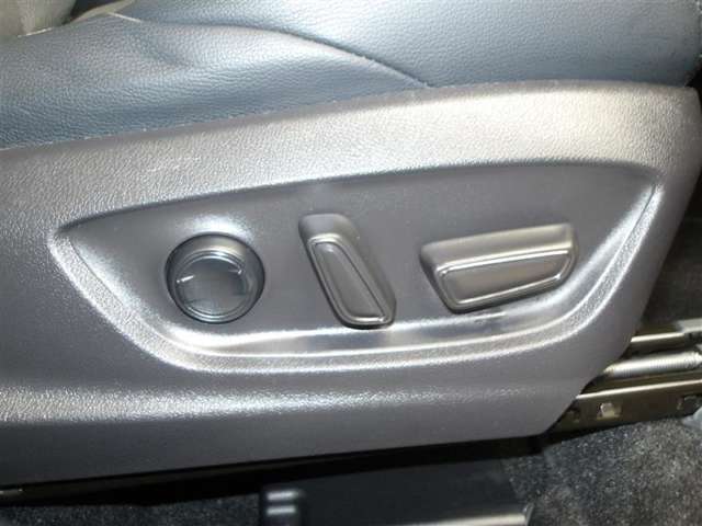 Toyota Corolla Cross 12