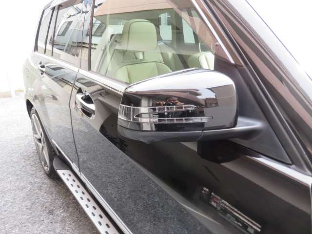 Mercedes-Benz GLK-Class 9