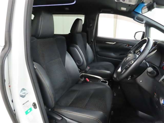 Toyota Alphard 12