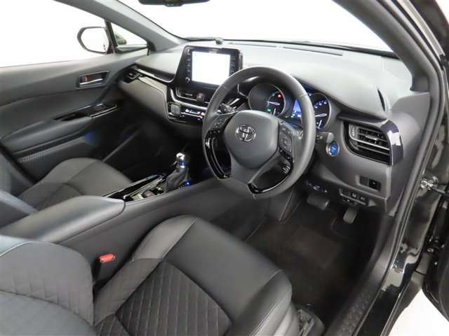 Toyota C-HR 11