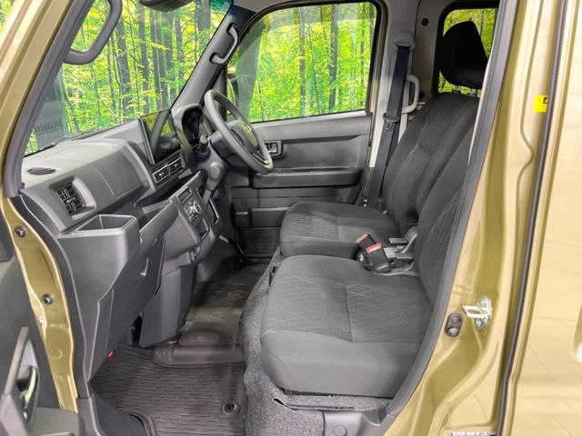 Daihatsu Atrai 8