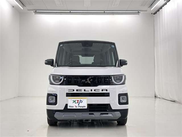 Mitsubishi Delica Mini 4