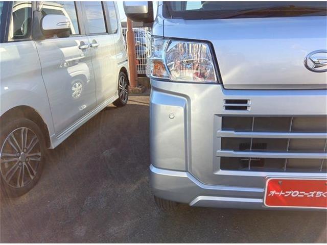 Daihatsu Hijet Cargo 9