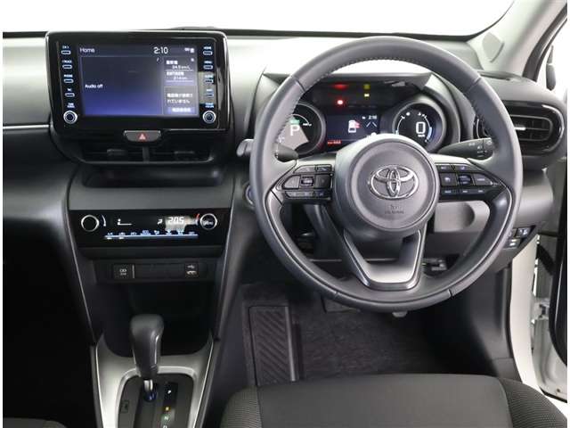 Toyota Yaris Cross 4