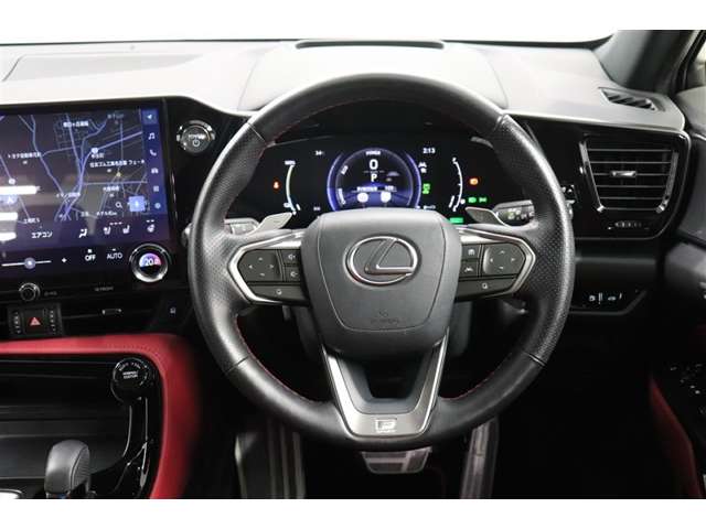 Lexus NX 9