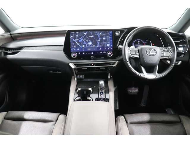 Lexus RX 8