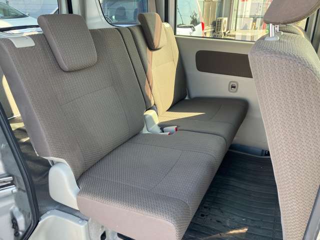 Mitsubishi Minicab Van 10