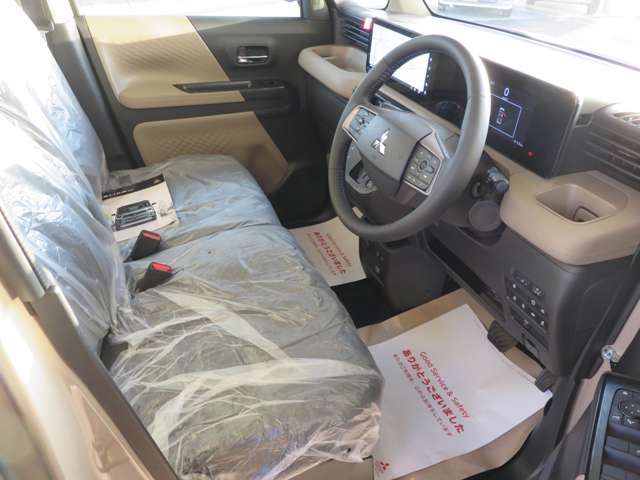 Mitsubishi Delica Mini 8