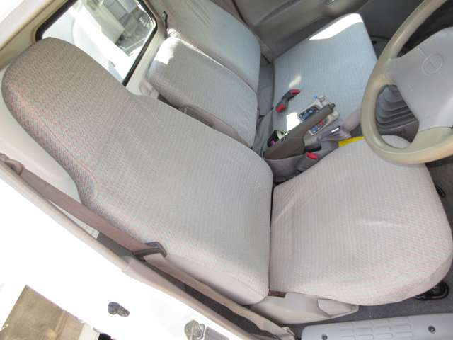 Hino Dutro 7