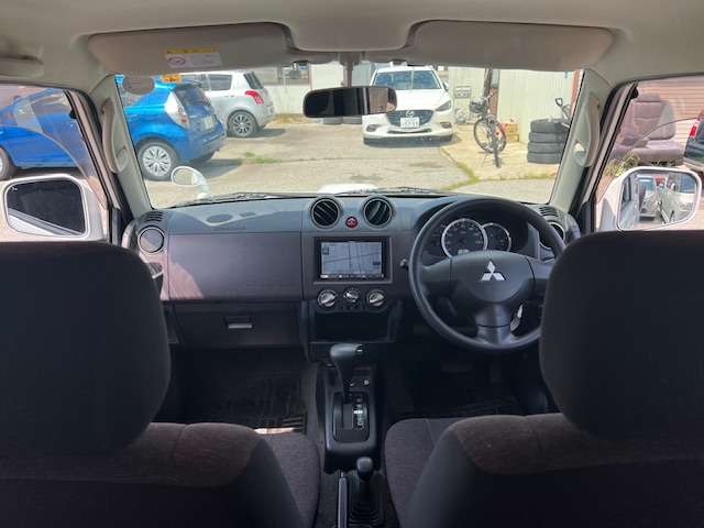 Mitsubishi Pajero Mini 3