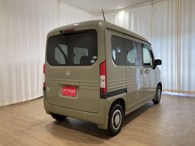 Honda N-VAN 9