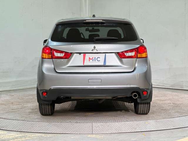 Mitsubishi RVR 7