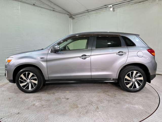 Mitsubishi RVR 9