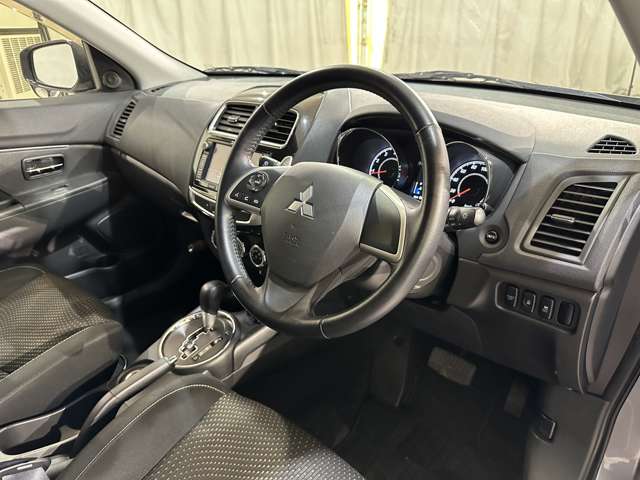 Mitsubishi RVR 10