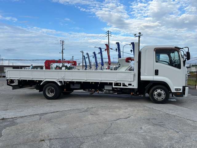 Isuzu Forward 4