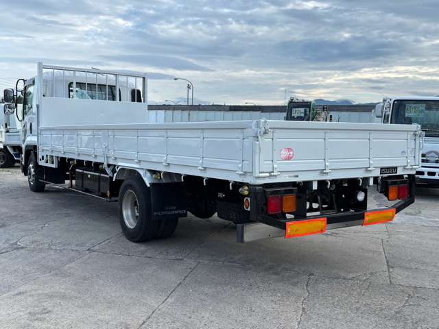 Isuzu Forward 6