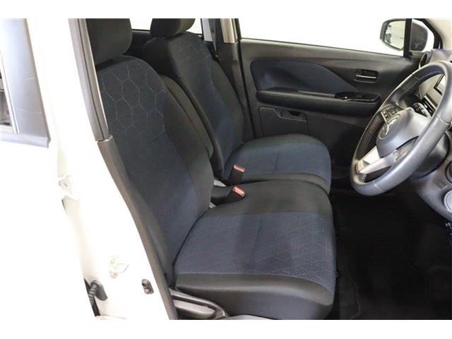 Mitsubishi eK X 12