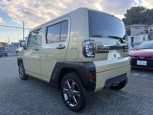 Daihatsu Taft 7