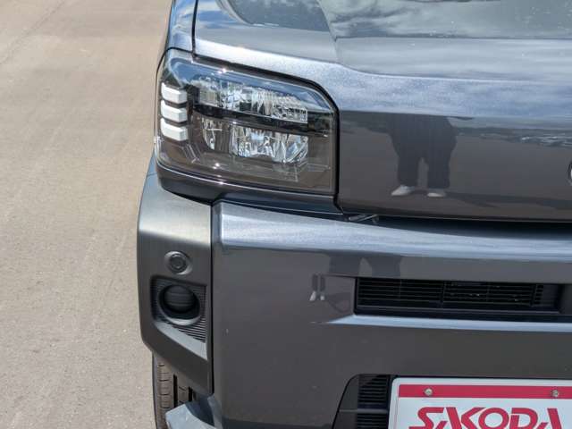 Daihatsu Taft 9