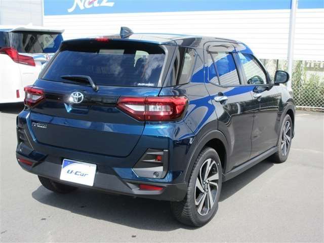 Toyota Raize 9