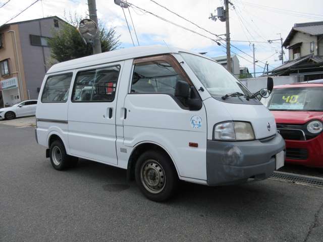 Nissan Vanette 2