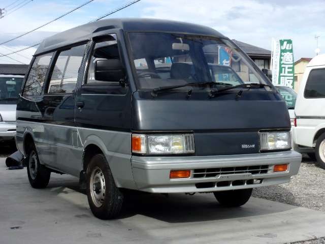 Nissan Vanette 8