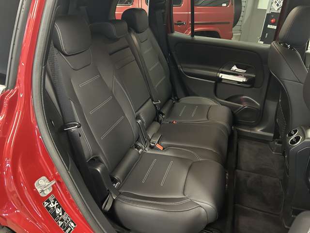Mercedes-Benz GLB 7