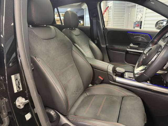 Mercedes-Benz GLA-Class 7
