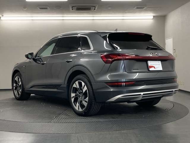 Audi e-tron 8