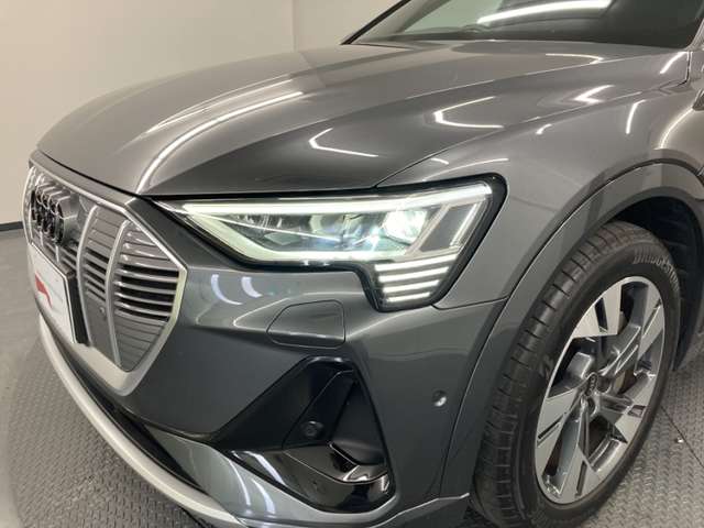Audi e-tron 9