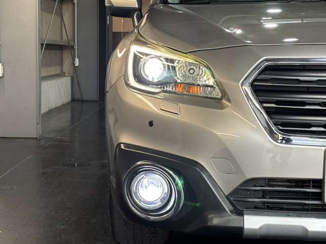Subaru Legacy Outback 4