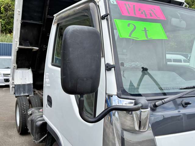 Isuzu Elf 3