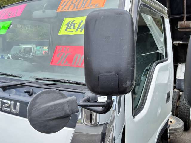 Isuzu Elf 4