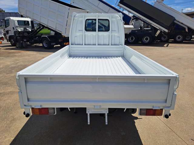 Mazda Bongo Truck 7