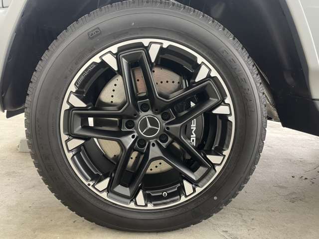 Mercedes-Benz G-Class 9