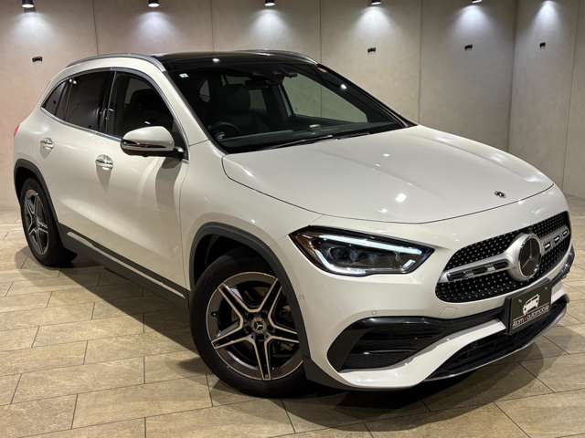 Mercedes-Benz GLA-Class 9