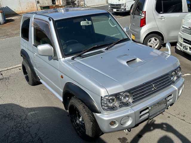 Mitsubishi Pajero Mini 7