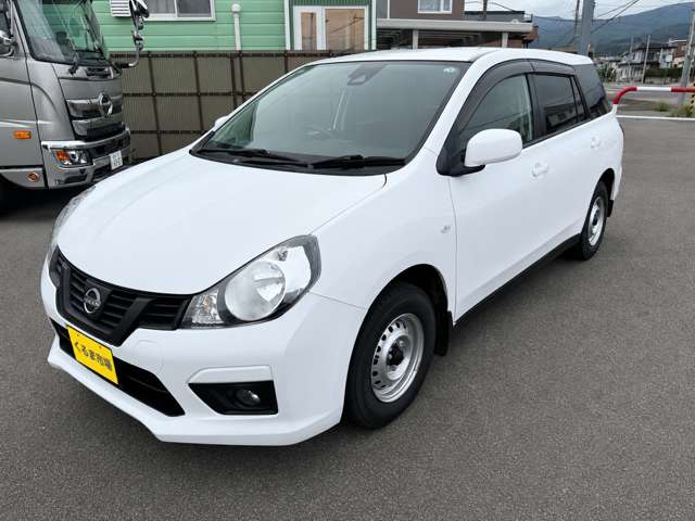 Nissan AD 3