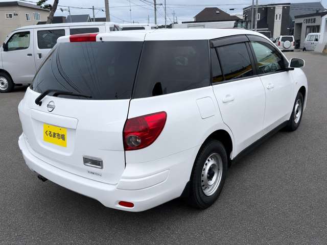 Nissan AD 6