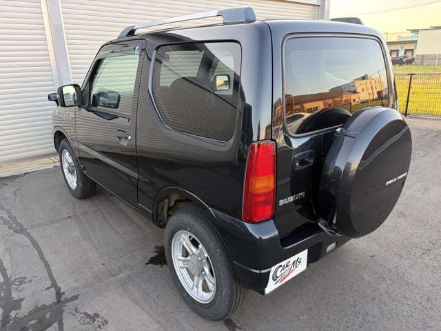 Suzuki Jimny 11