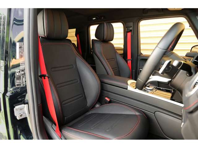 Mercedes-Benz G-Class 12