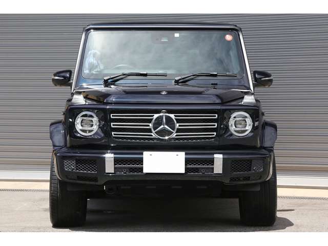 Mercedes-Benz G-Class 8