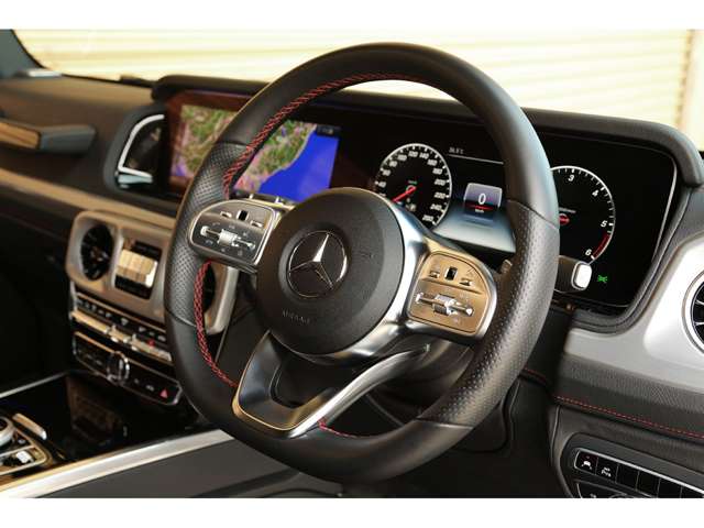Mercedes-Benz G-Class 10