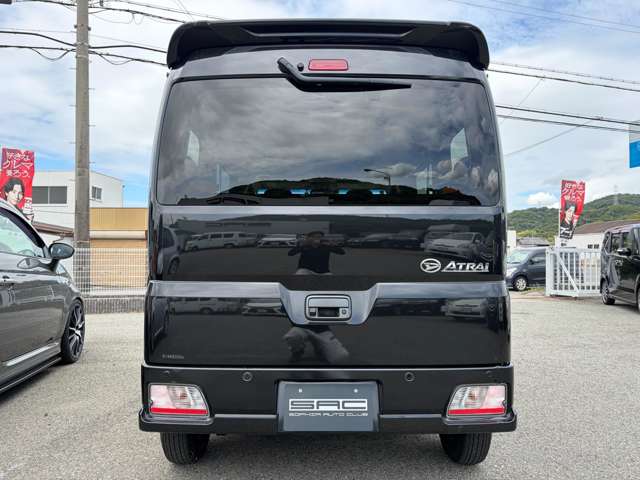 Daihatsu Atrai 6